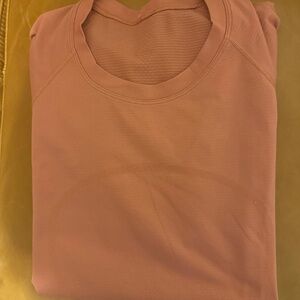 Lululemon Swiftly Tech short sleeve shirt